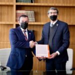 Preside Guillermo Mendoza acto de entrega recepción de la administración rectoral en la UAT