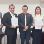 Entrega alcalde nombramientos a nuevos funcionarios municipales