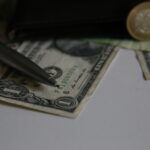 Deuda mundial está volviendo a su tendencia ascendente: FMI