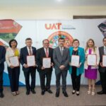 Entrega el rector Dámaso Anaya nombramientos a titulares de las secretarías de la UAT